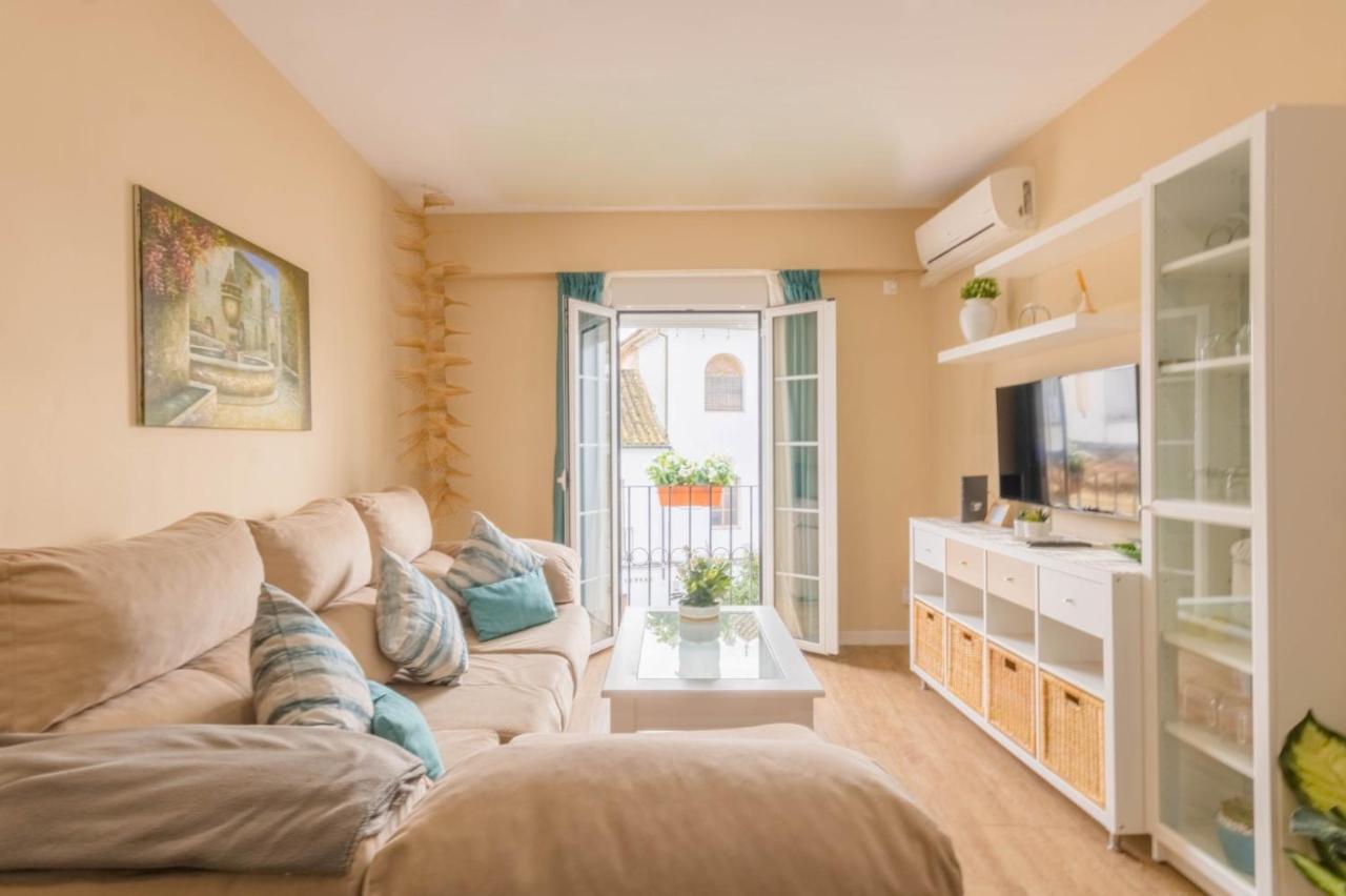 Apartamento Juani Centro Parking Y Wifi Gratis Cordoba Luaran gambar
