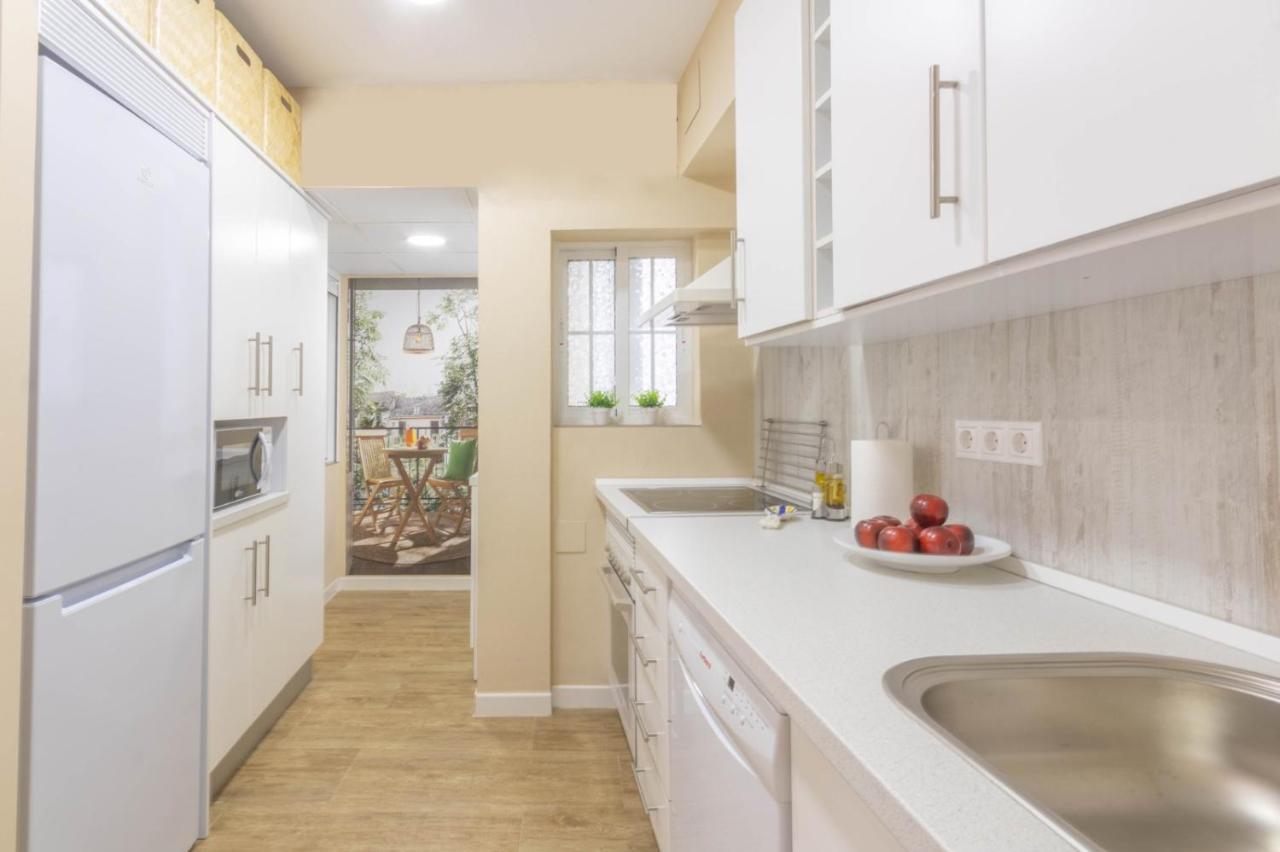 Apartamento Juani Centro Parking Y Wifi Gratis Cordoba Luaran gambar